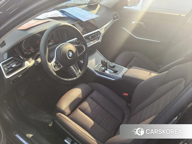 BMW 3 series 2021 Черный из Китая, фото 2