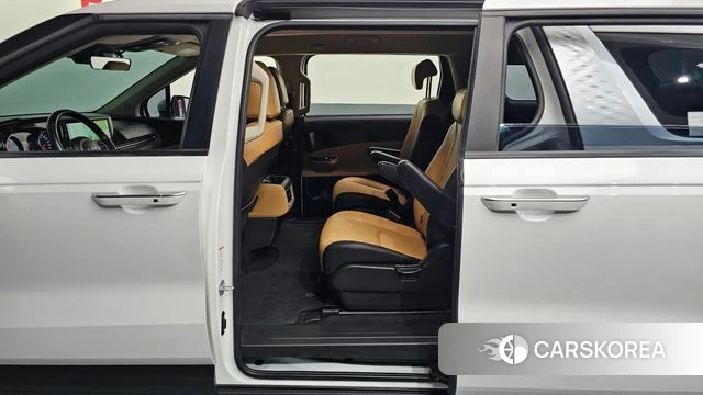 Kia Carnival 4th generation 2022 Белый из Кореи, фото 2