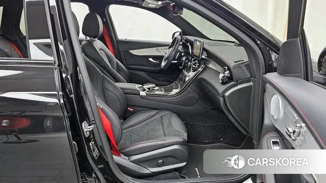 Mercedes-Benz GLC-Class X253 2019 Черный из Кореи, фото 2