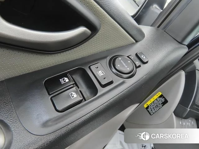 Hyundai The New Grand Starex 2019 Синий из Кореи, фото 2