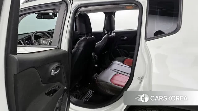 Jeep Renegade 2021 Белый из Кореи, фото 2