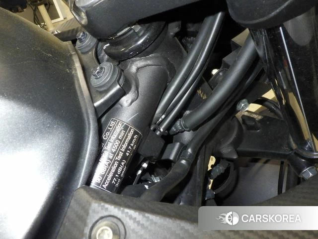 Проданный Honda CBR400R id 3949538 из Японии, фото 4