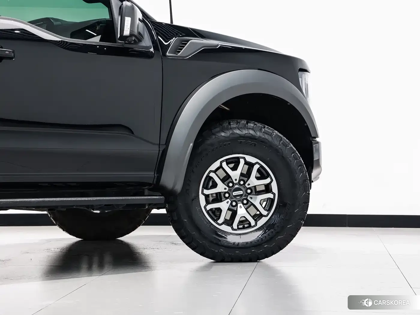 Ford F-150 Raptor 2024 Черный из Китая, фото 2