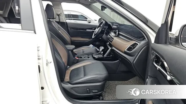 Kia Seltos 2020 Белый из Кореи, фото 2