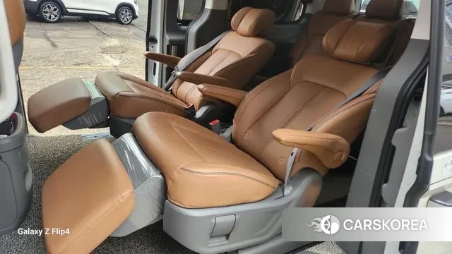 Hyundai Staria 2022 Белый из Кореи, фото 2