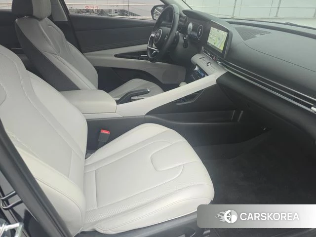Hyundai Avante (CN7) 2022 Черный из Кореи, фото 2
