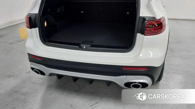 Mercedes-Benz GLB-Class X247 2025 Белый из Кореи, фото 2