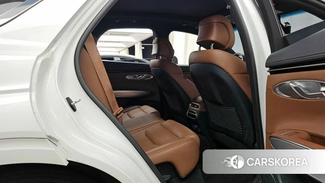 Genesis GV70 2021 Белый из Кореи, фото 2