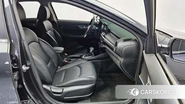 Kia Come New K3 2018 Серый из Кореи, фото 2