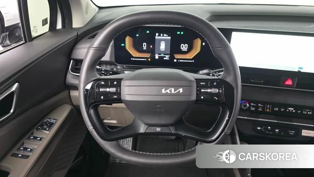 Kia The New Carnival 4th Generation 2025 Белый из Кореи, фото 2
