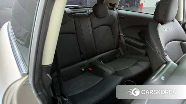 Mini Cooper 2021 Песочный из Кореи, фото 2