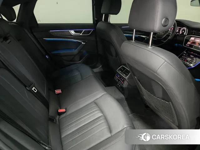 Audi A6 (C8) 2023 Белый из Кореи, фото 2