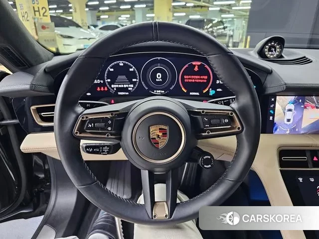 Porsche Taycan 2022 Черный из Кореи, фото 2