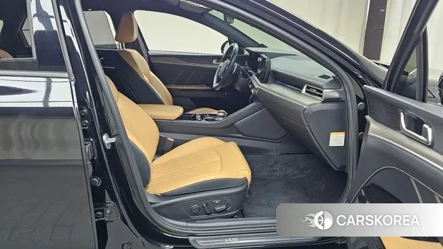 Kia K5 Hybrid 3rd Generation 2023 Черный из Кореи, фото 2