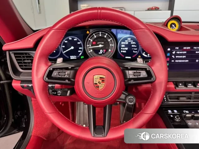 Porsche 911(992) 2023 Черный из Кореи, фото 2