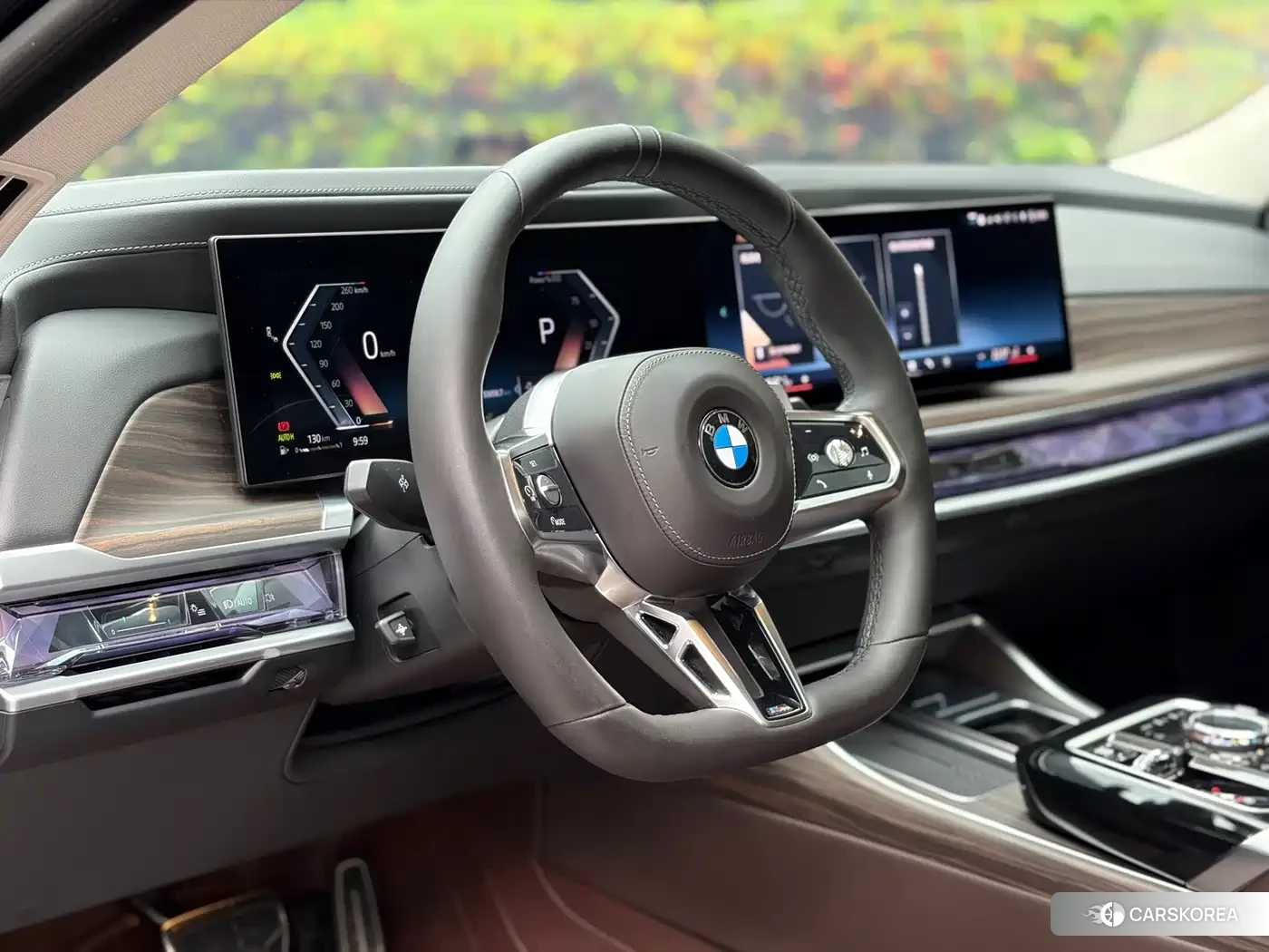 BMW 7 series 2024 Черный из Китая, фото 2