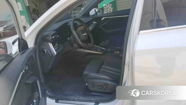 Audi A3 2022 Белый из Китая, фото 2