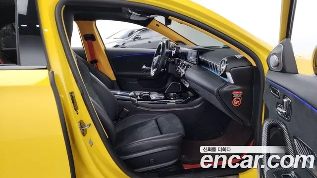 Mercedes-Benz A-Class W177 2020 Желтый из Кореи, фото 2