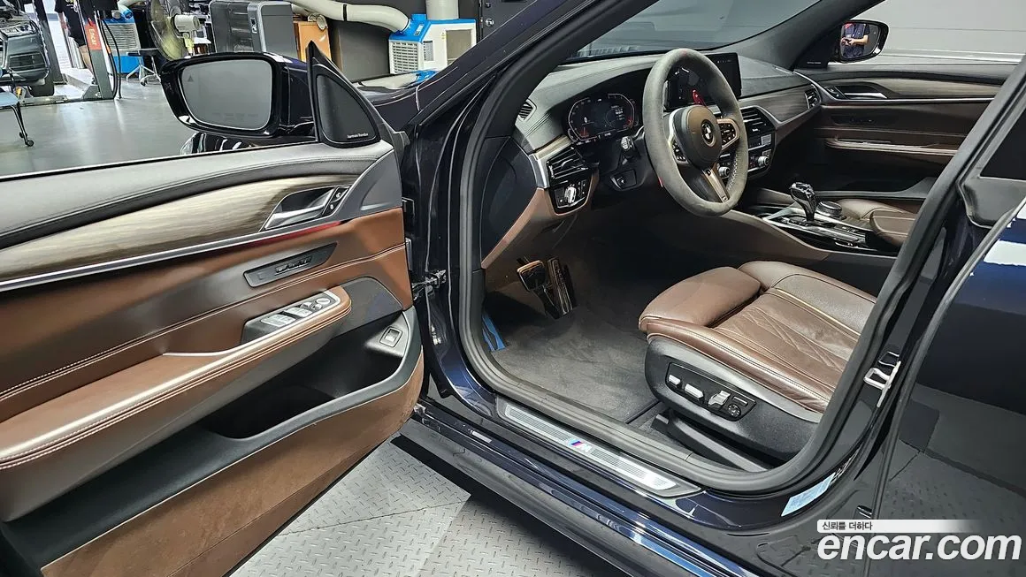 BMW 6 Series GT (G32) 2020 Черный из Кореи, фото 2