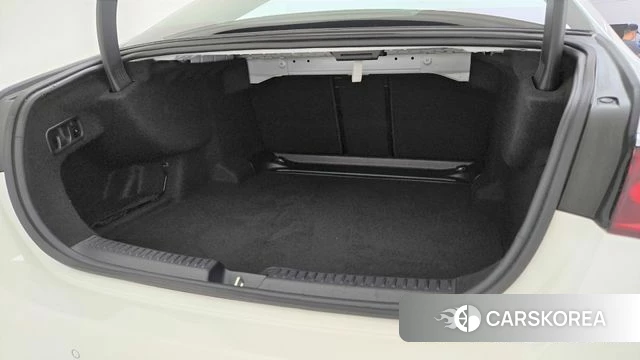 Mercedes-Benz E-Class W214 2025 Белый из Кореи, фото 2