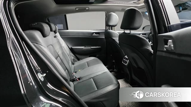 Kia Sportage The Bold 2021 Черный из Кореи, фото 2