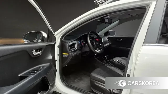 Kia Stonic id 3156434 из Кореи 2