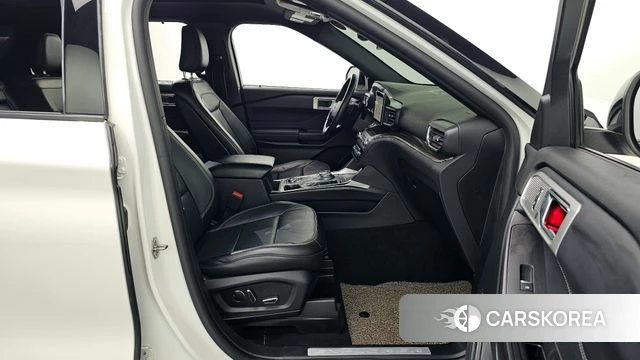 Ford Explorer 6th Generation 2020 Белый из Кореи, фото 2