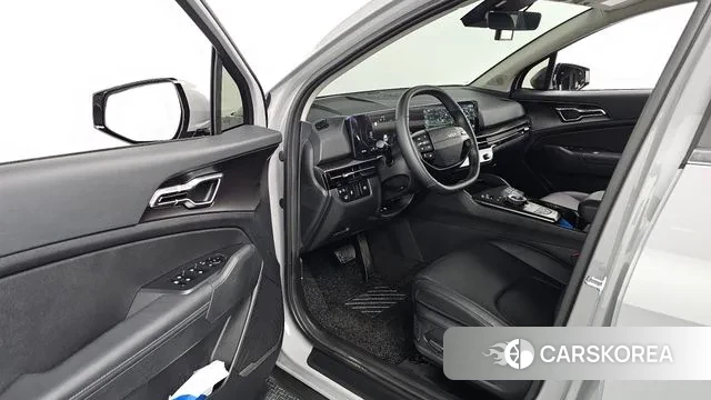 Kia The New Sportage 5th Generation 2025 Серебристо-серый из Кореи, фото 2