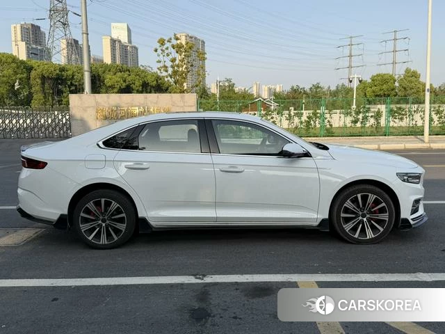 Geely Automobile Xingrui 2026 Белый из Китая, фото 2