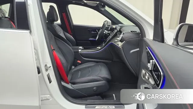 Mercedes-Benz GLC-Class X253 2025 Белый из Кореи, фото 2