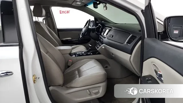 Kia The New Carnival 2018 Белый из Кореи, фото 2