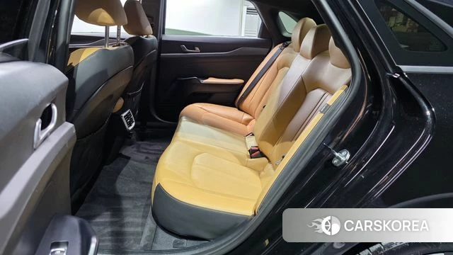 Kia K5 3rd generation 2023 Черный из Кореи, фото 2