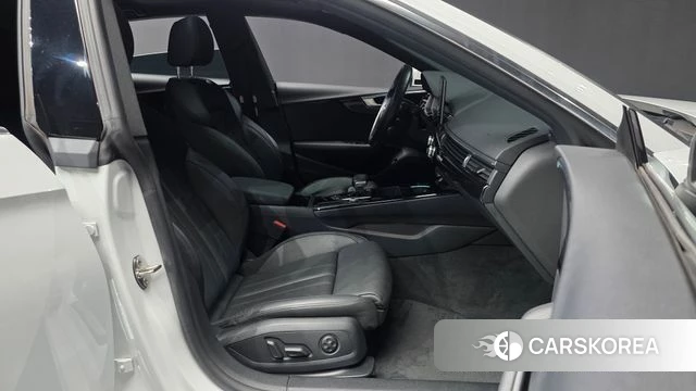 Audi A5 (F5) 2020 Белый из Кореи, фото 2
