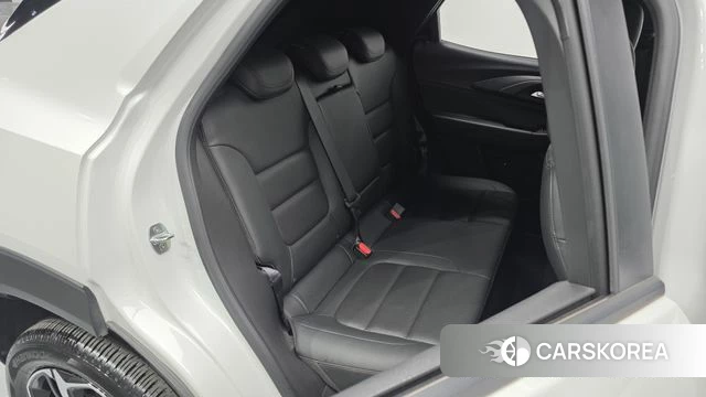 Chevrolet (GM Daewoo) Trailblazer 2021 Белый из Кореи, фото 2