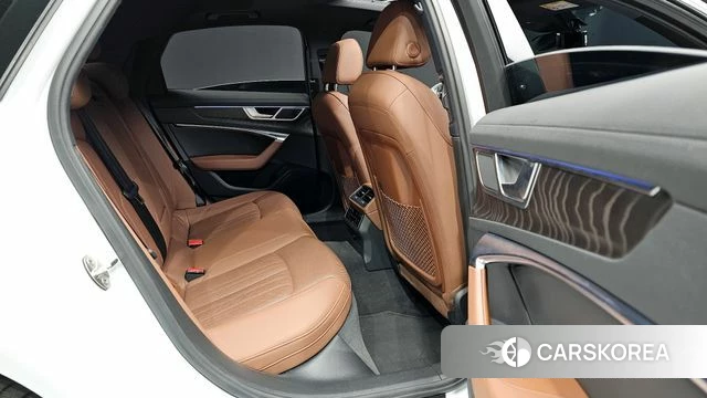 Audi A6 (C8) 2021 Белый из Кореи, фото 2