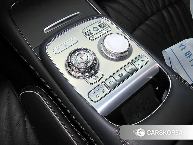 Genesis G90 (RS4) 2022 Черный из Кореи, фото 2