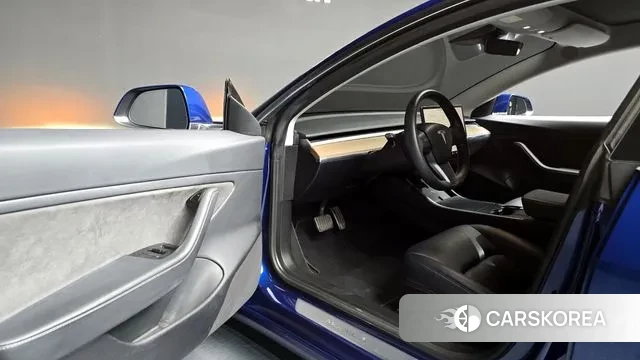 Tesla Model 3 2020 Синий из Кореи, фото 2