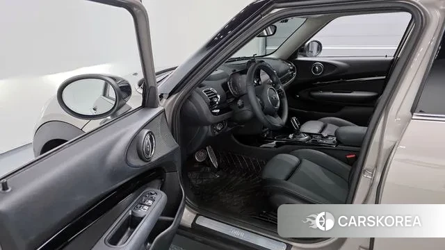 Mini Cooper Clubman 2021 Песочный из Кореи, фото 2