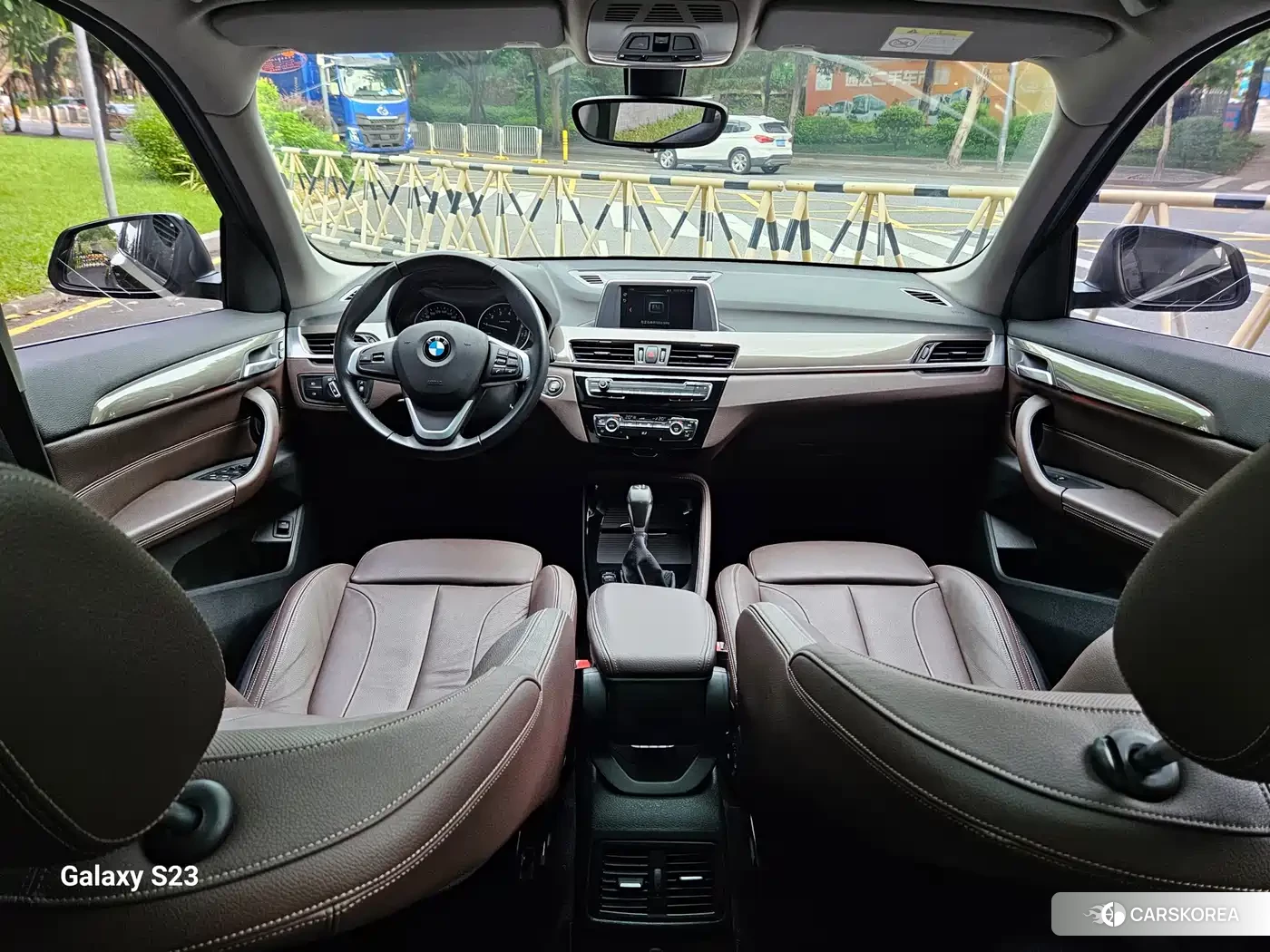 BMW X1 2018 Champagne/brown из Китая, фото 2