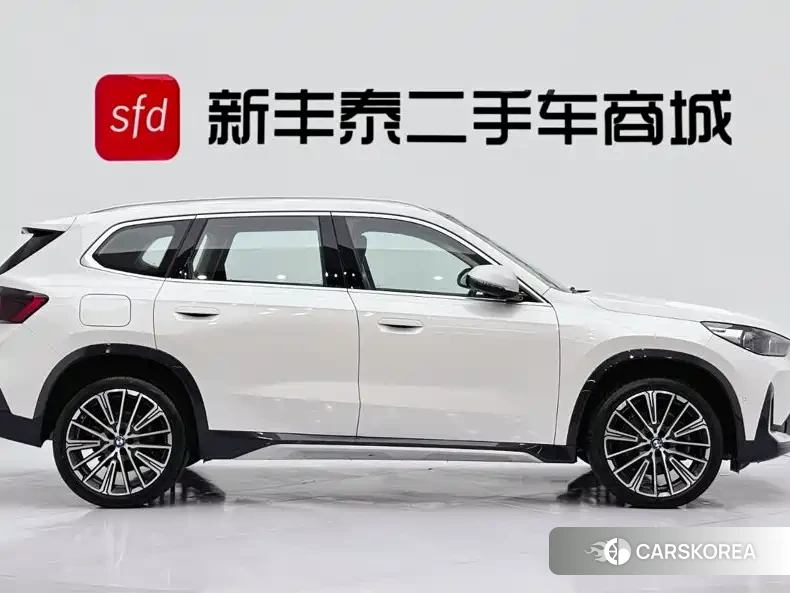 BMW X1 2024 Белый из Китая, фото 2