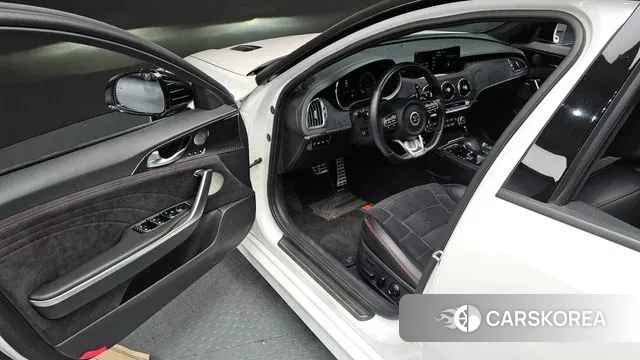 Kia Stinger Meister 2021 Белый из Кореи, фото 2