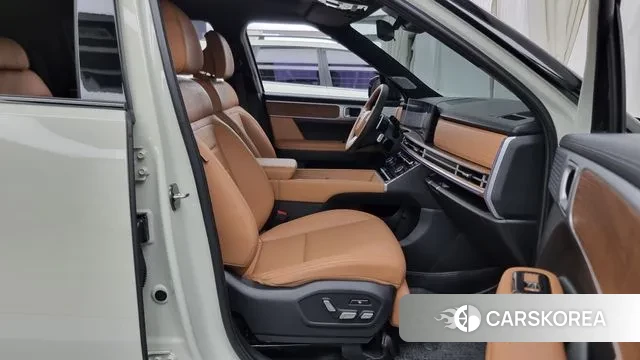 Hyundai Santa Fe (MX5) 2023 Жемчужный цвет из Кореи, фото 2