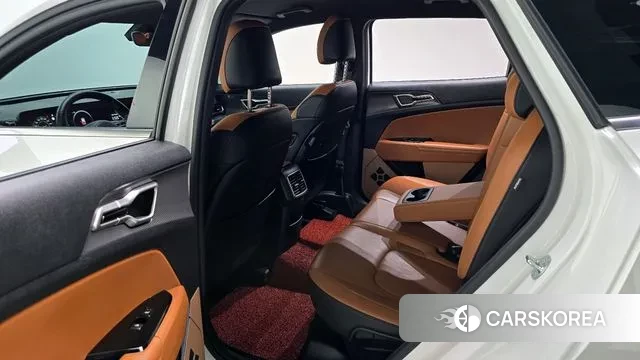 Kia Sportage 5th Generation 2024 Белый из Кореи, фото 2