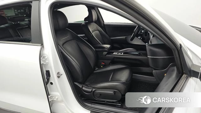 Hyundai Ionic 6 2022 Белый из Кореи, фото 2