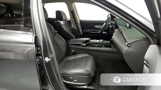 Genesis GV70 2021 Серый из Кореи, фото 2