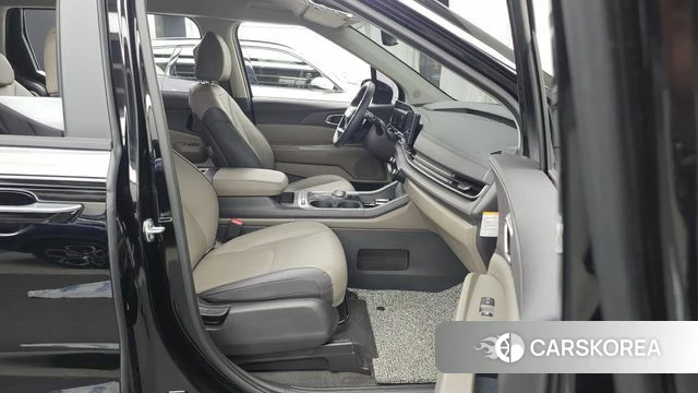 Kia The New Carnival 4th Generation 2024 Черный из Кореи, фото 2