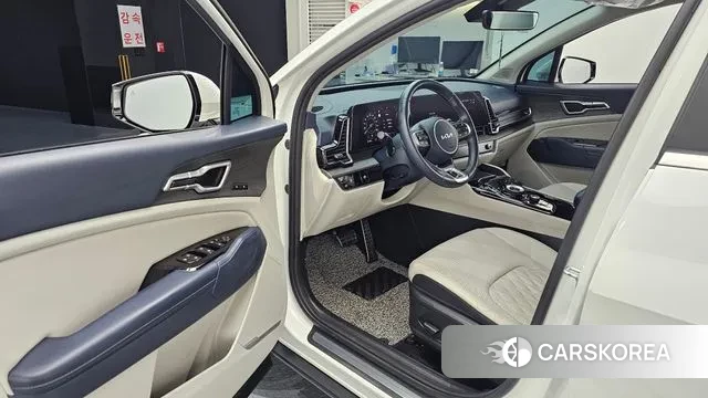 Kia Sportage 5th Generation 2022 Белый из Кореи, фото 2