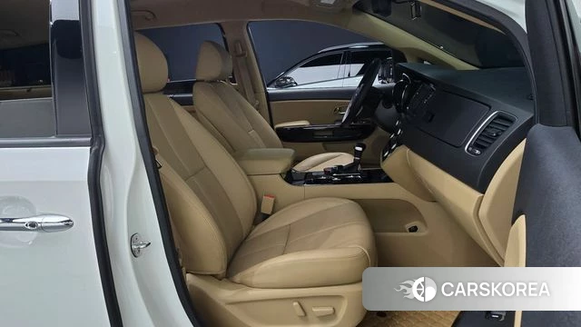 Kia The New Carnival 2019 Белый из Кореи, фото 2