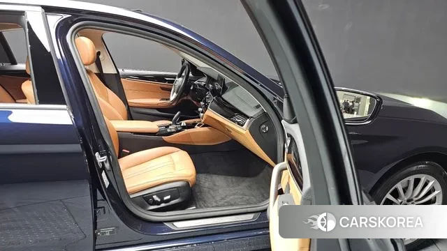 BMW 5 Series (G30) 2020 Синий из Кореи, фото 2