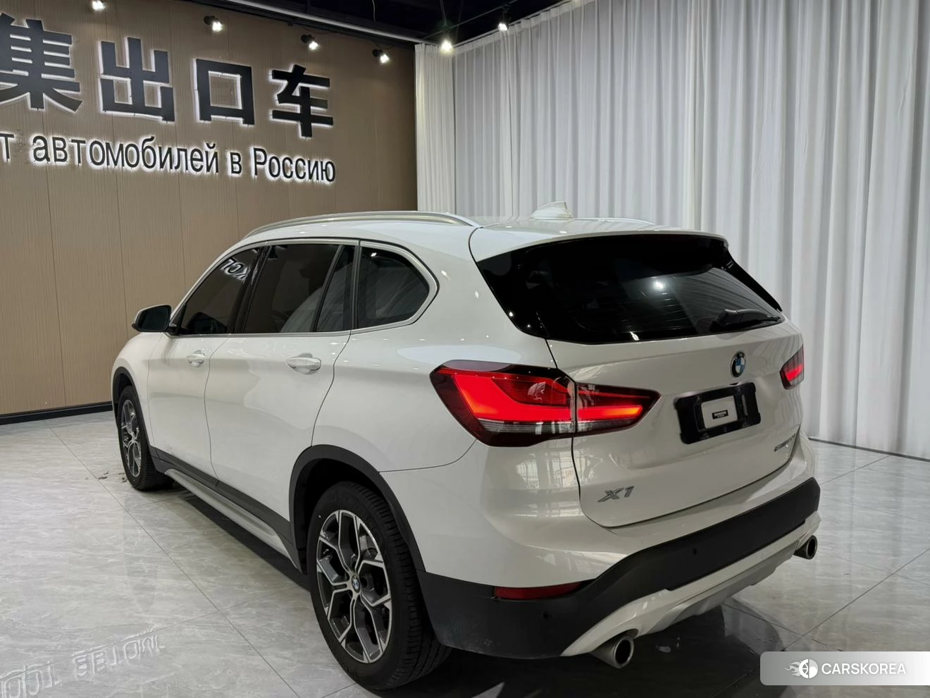 BMW X1 2021 Белый из Китая, фото 2
